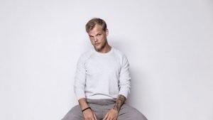 04-avicii-press-2017-cr-Sean-Eriksson-billboard-1548-768x433